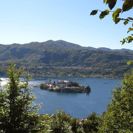 Casa Di Dario Villa Pettenasco Luaran gambar