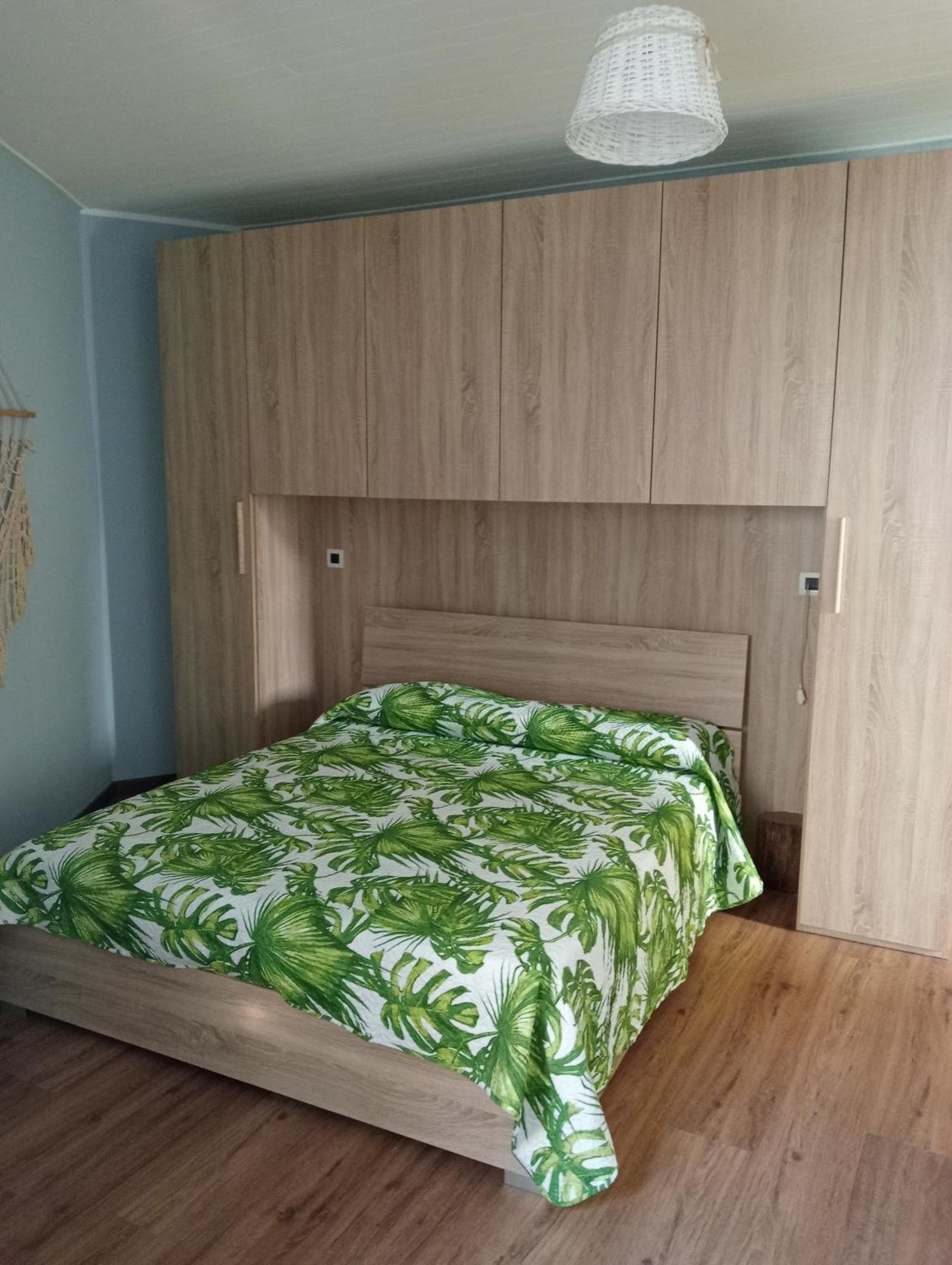 Casa Di Dario Villa Pettenasco Luaran gambar